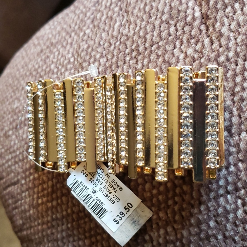 Gold bracelet